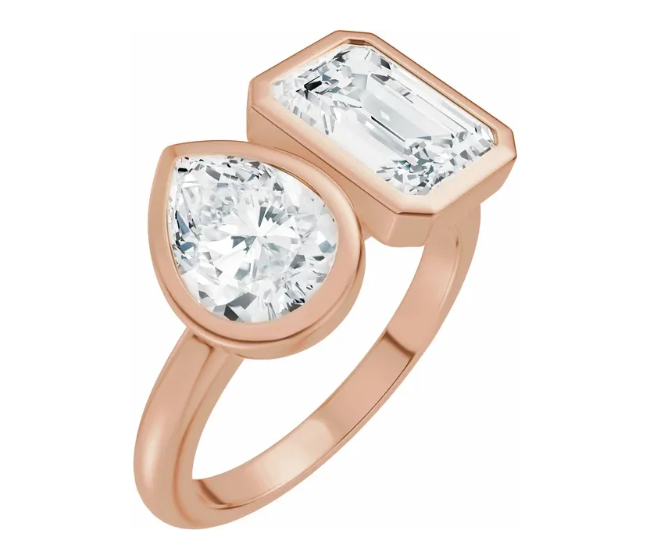 14K Gold Toi et Moi Bezel Set Pear Shape and Emerald Lab Diamond Ring
